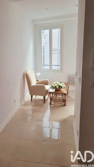 Apartment in Marseille (13001)