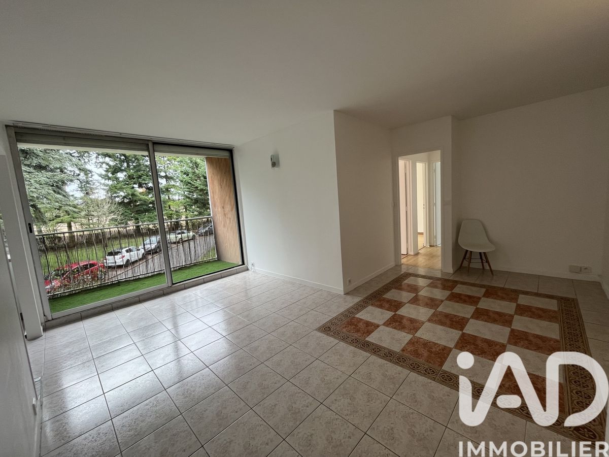 Appartement 4 pièces de 77 m² à Boussy-Saint-Antoine (91800)