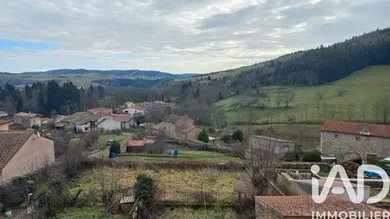 Maison de village à Saint-Julien-Molin-Molette (42220)