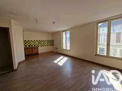 Appartement à Ancy-le-Franc (89160)