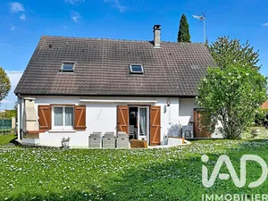 Maison traditionnelle à Pringy (77310)