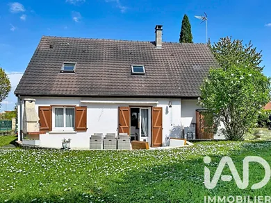 Maison traditionnelle à Pringy (77310)