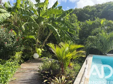 Maison d'architecte à Sainte-Anne (97227)