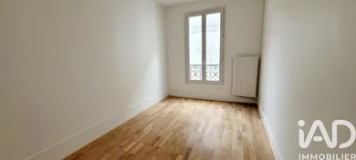 Apartment in Paris (75018)