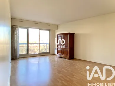 Appartement à Livry-Gargan (93190)