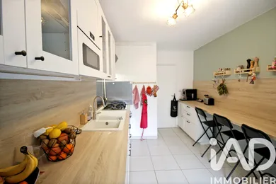 Apartment in Aix-en-Provence (13100)