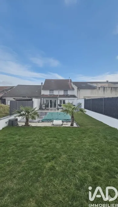 Village house in Chesny (57245)