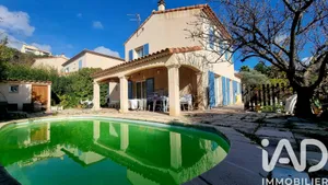 Maison à Marseille (13013)