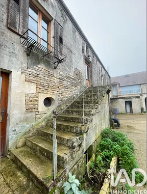 Maison de village à Arthonnay (89740)