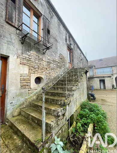Maison de village à Arthonnay (89740)