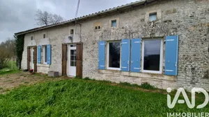 Maison à Saint-Ciers-Champagne (17520)