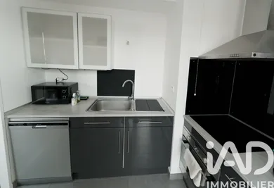 Apartment in Reims (51100)
