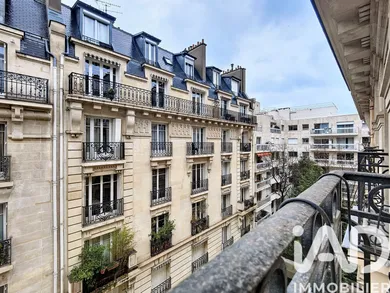 Apartment in Neuilly-sur-Seine (92200)