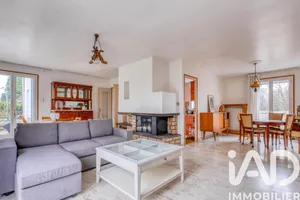 House in Couilly-Pont-aux-Dames (77860)