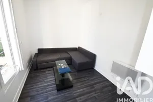 Studio in Bondy (93140)