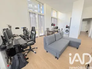 Apartment in Asnières-sur-Seine (92600)