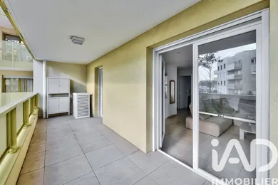 Apartment in Rillieux-la-Pape (69140)