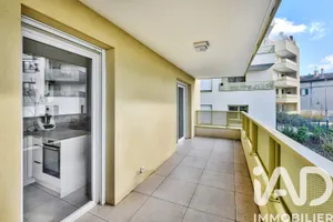 Apartment in Rillieux-la-Pape (69140)