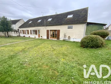 Maison à Évry (89140)