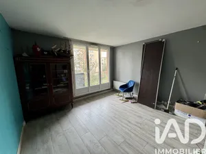 Apartment in Chilly-Mazarin (91380)