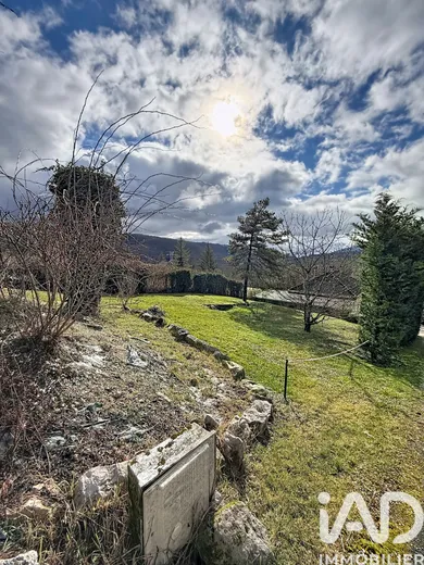 Building plot in Injoux-Génissiat (01200)