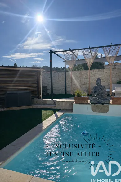 Maison traditionnelle à Istres (13800)