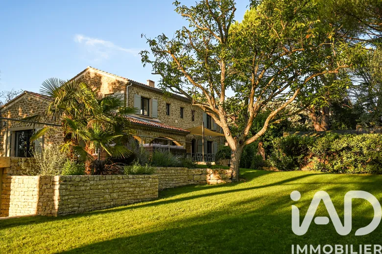 Maison 6 pièces 250 m² · à Vaison-la-Romaine · 250 m² · 1 620 000 €