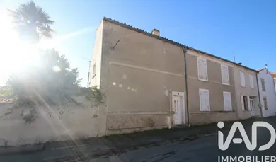 Maison à Loulay (17330)