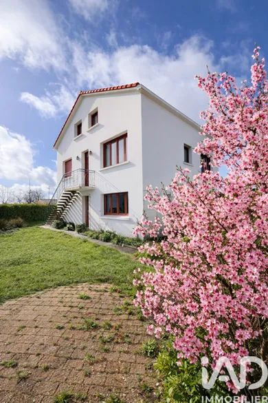 House in La Roche-sur-Yon (85000)
