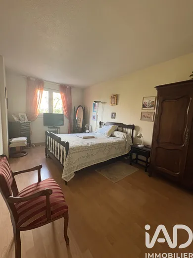 Appartement à Hyères (83400)