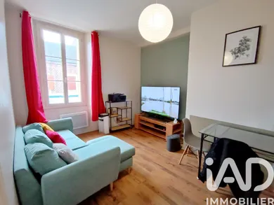 Apartment in Sens (89100)