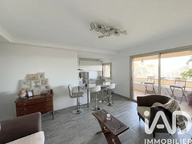 Appartement à Villeneuve-Loubet (06270)