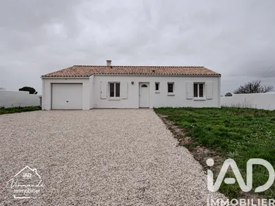House in Saint-Georges-du-Bois (17700)