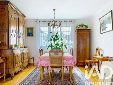 Maison à Dourdan (91410)