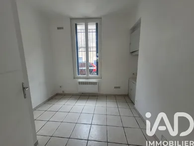 Apartment in Nîmes (30000)