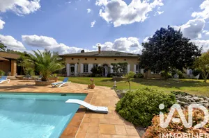 House in Larra (31330)