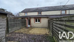 Townhouse in Candé (49440)