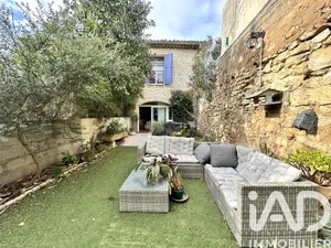 Maison traditionnelle à Saint-Gilles (30800)