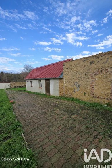 Maison de village à Saint-Maixent (72320)