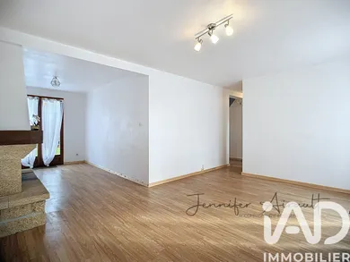 Maison à Montigny-Lencoup (77520)