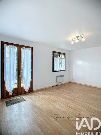 House in Montigny-Lencoup (77520)