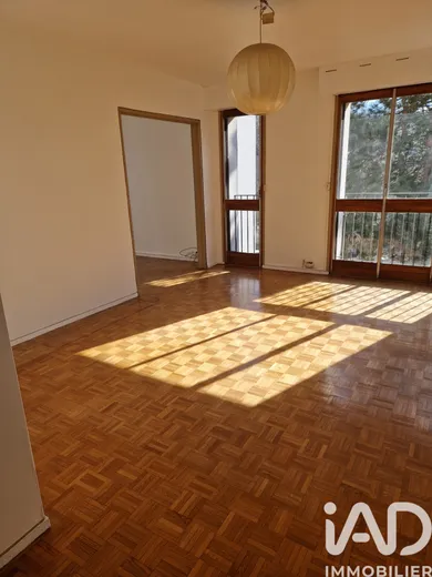 Appartement à Viry-Châtillon (91170)