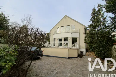 Maison à Nogent-sur-Marne (94130)