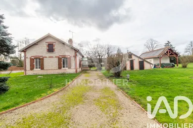 House in Beauchamps-sur-Huillard (45270)