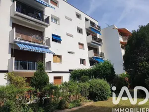 Apartment in Saint-Maur-des-Fossés (94100)