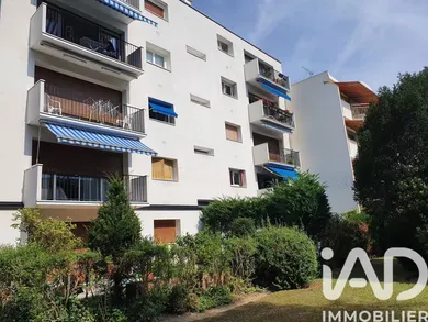 Apartment in Saint-Maur-des-Fossés (94100)