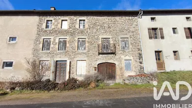 Village house in Saint-Pierre-du-Champ (43810)