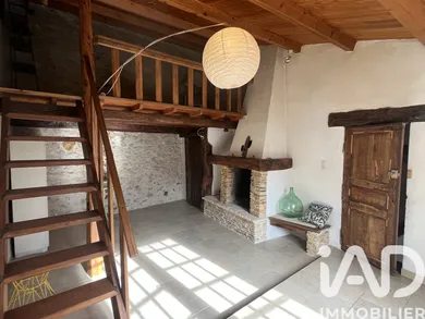 Village house in Banon (04150)