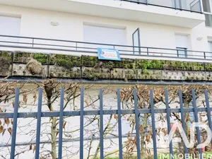 Apartment in Dammarie-lès-Lys (77190)