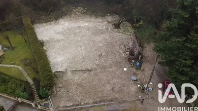 Terrain à bâtir à Perdreauville (78200)